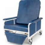 Gendron Bariatric Clinical Care Recliner 7150P / 7155P – 850 lb Bariatric Recliner, 25.25" or 29.25" Seat