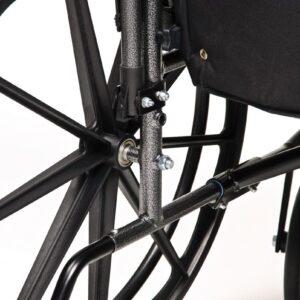 Traveler L4 wheelchair with elevating legrests