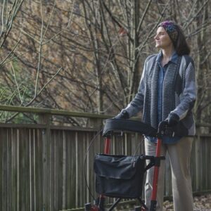 Lumex Walkabout Allura Rollator, Lifestyle outdoors