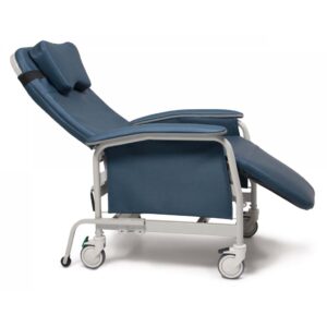 Lumex Extra Wide Preferred Care Recliner – Premium Geriatric Chair for Elderly Clinical Care - Image 3