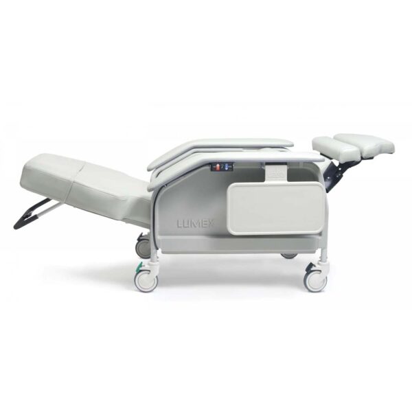 Lumex Extra Wide Bariatric Geri Chair for Clinical Care - Motorized Leather Recliner 1 FR587W 25 FR587W 25